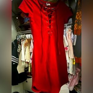 Woman’s size small Windsor dress. Worn once.